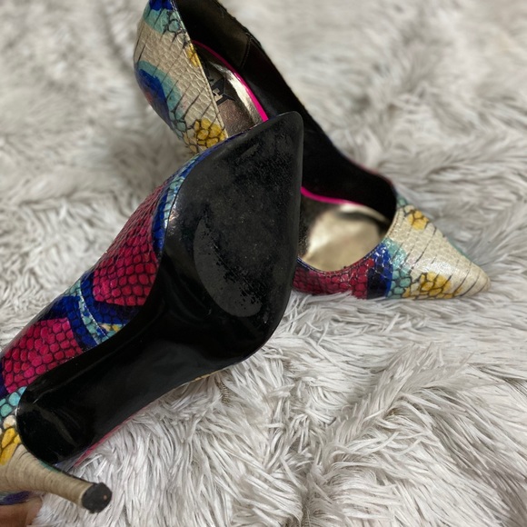 Colorful Pumps - Picture 3 of 4